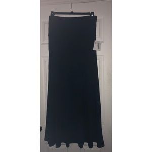 Never worn Medium Black LuLaRoe Maxi skirt